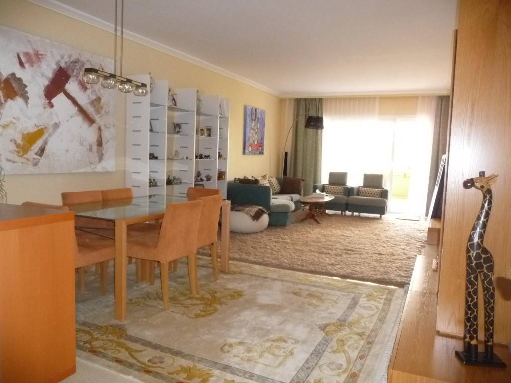 4 Bedroom Apartment for Sale – 695,000 euros