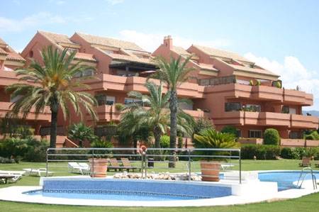 2 bedroom ground floor apartment – 420,000 euros