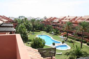 3 bedroom penthouse -690,000 euros